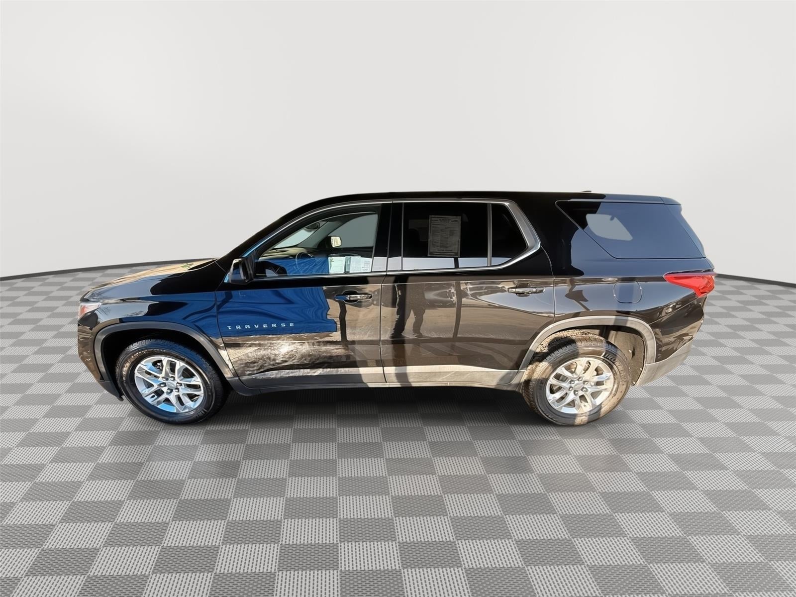 2021 Chevrolet Traverse LS