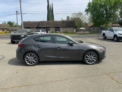 2018 Mazda Mazda3 5-Door Grand Touring