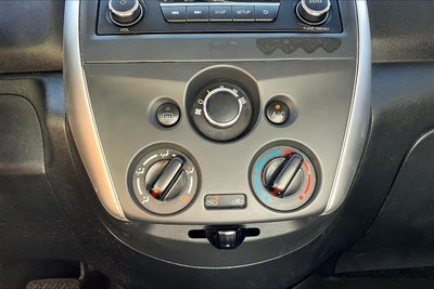 2018 Nissan Versa Sedan SV