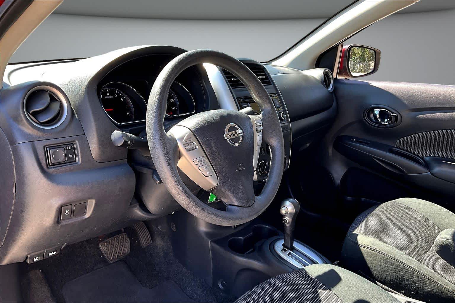 2018 Nissan Versa Sedan SV