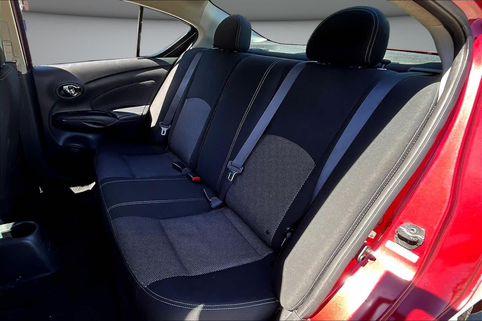 2018 Nissan Versa Sedan SV
