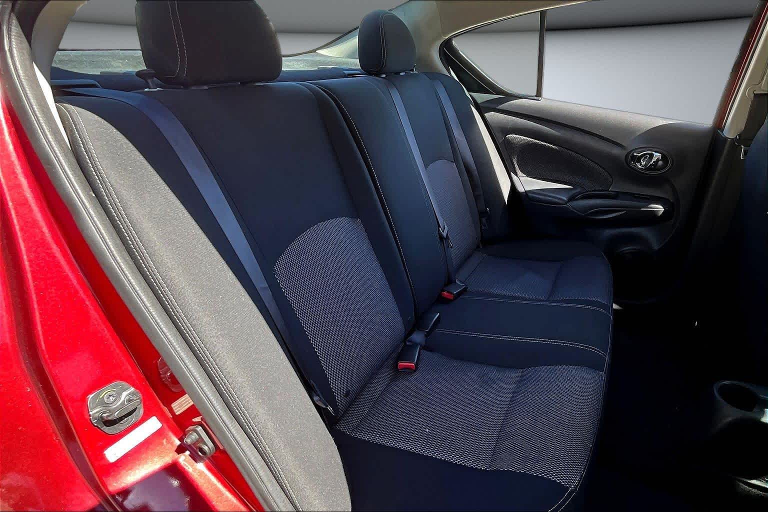 2018 Nissan Versa Sedan SV