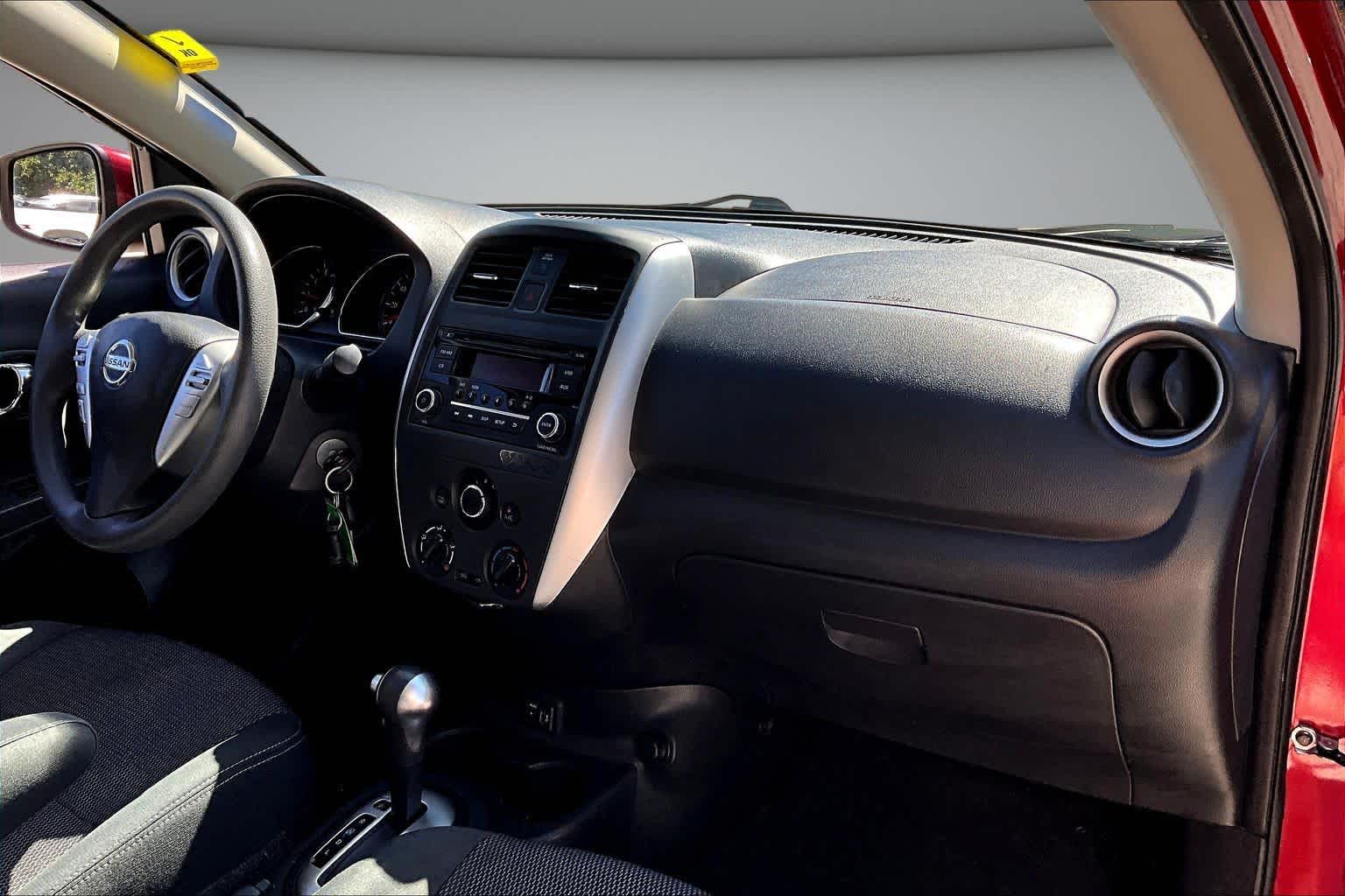 2018 Nissan Versa Sedan SV
