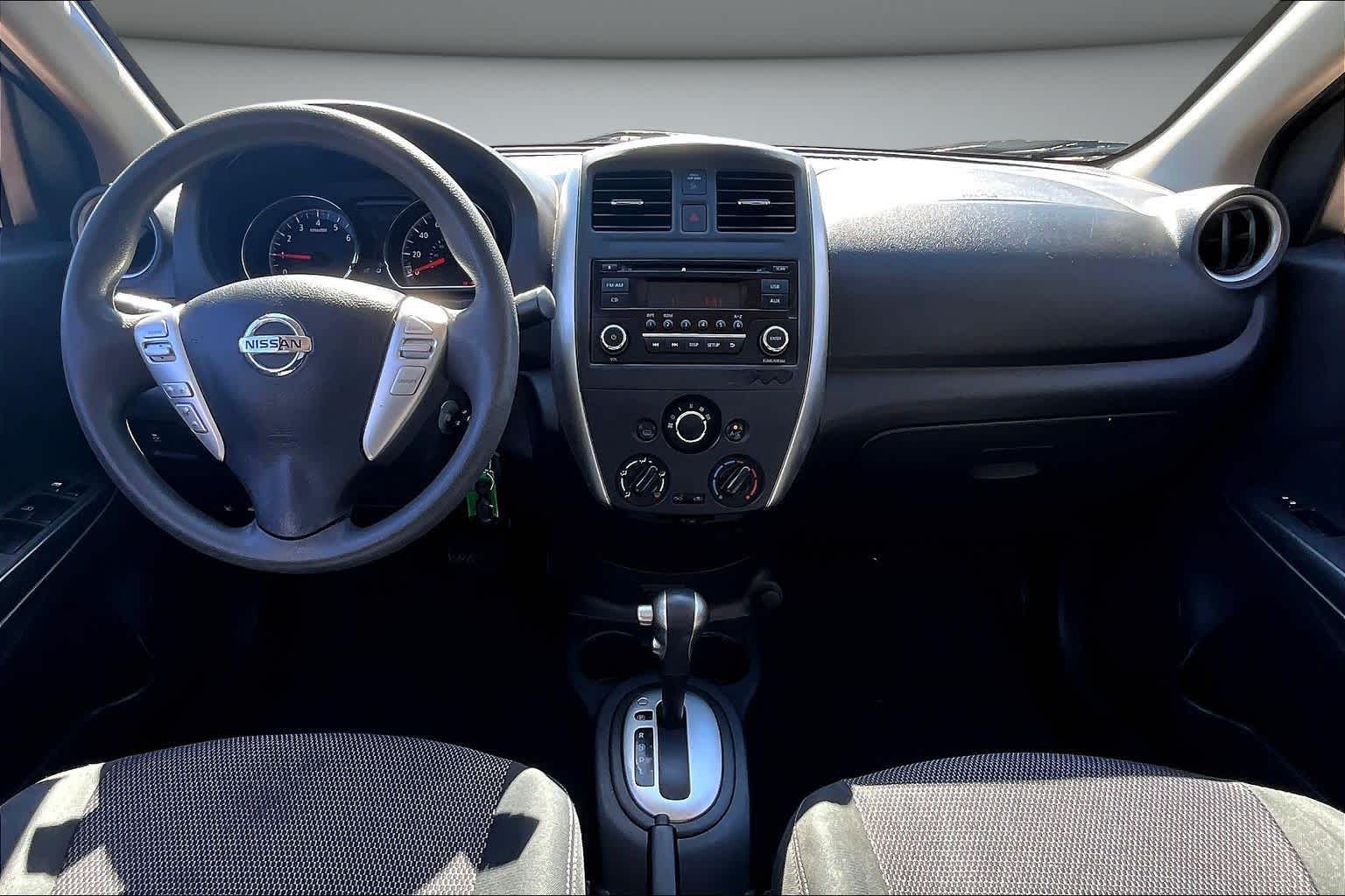 2018 Nissan Versa Sedan SV