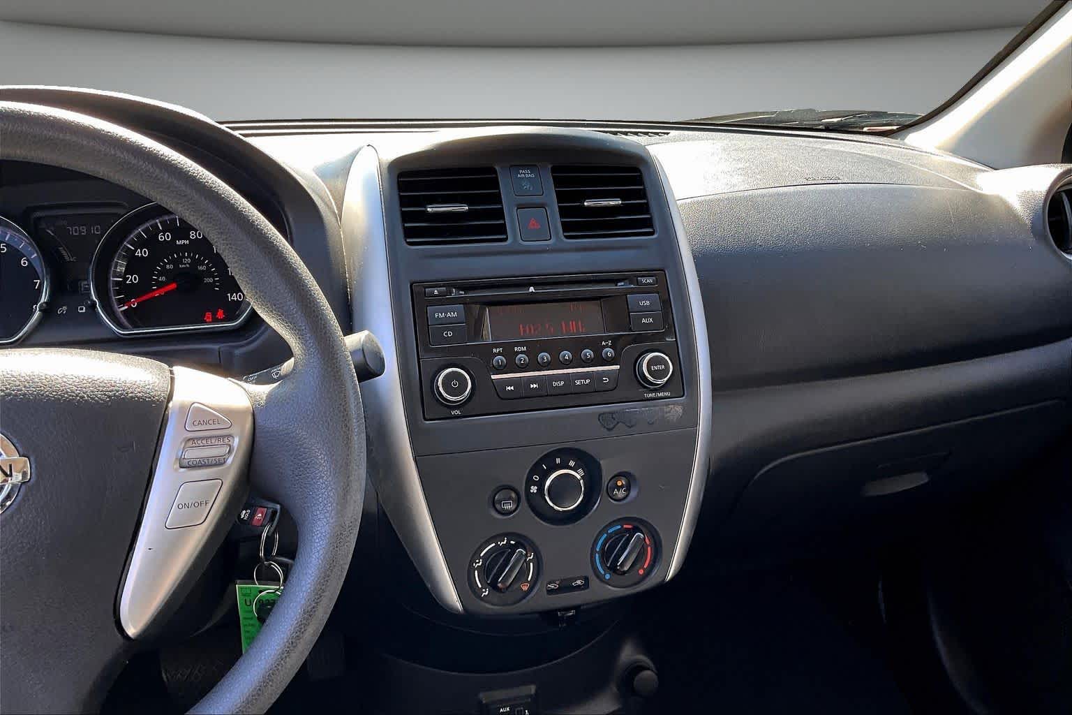 2018 Nissan Versa Sedan SV