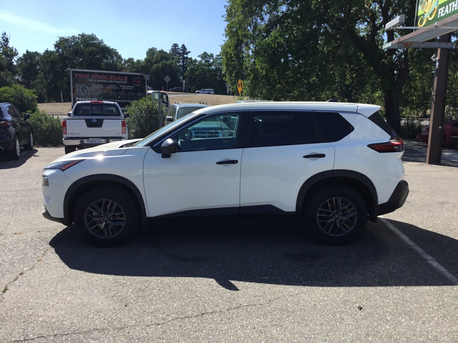 2023 Nissan Rogue S