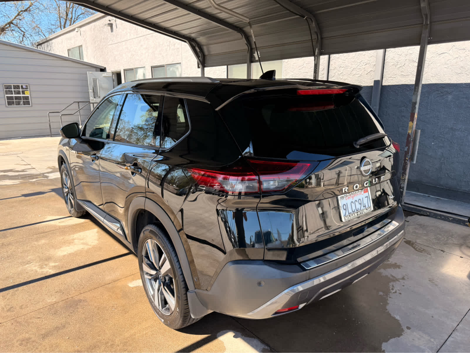 2023 Nissan Rogue SL