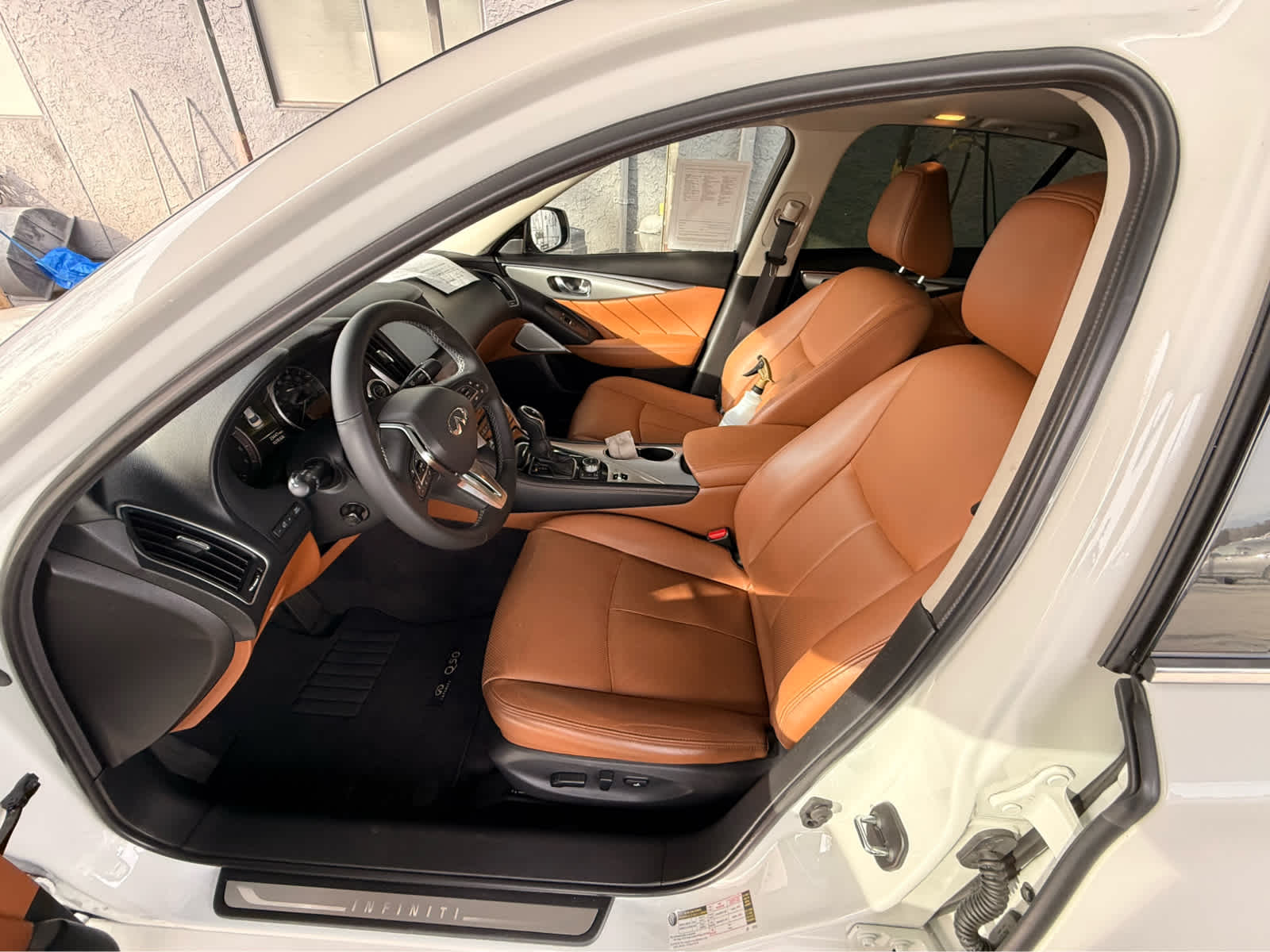 2024 INFINITI Q50 LUXE