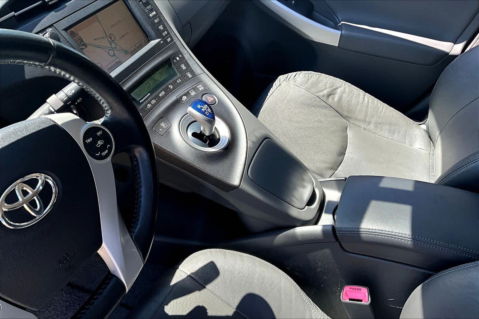 2010 Toyota Prius II