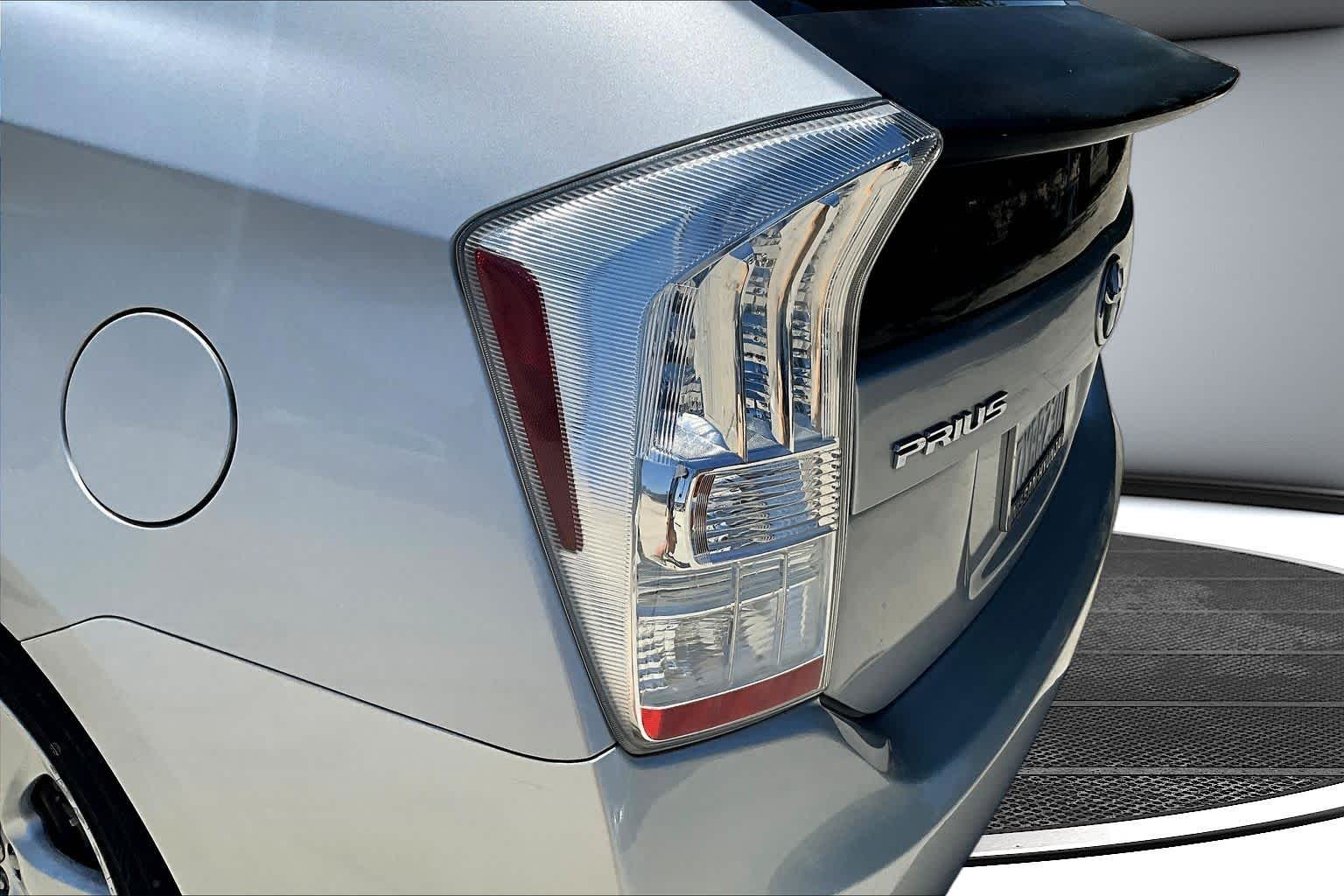 2010 Toyota Prius II