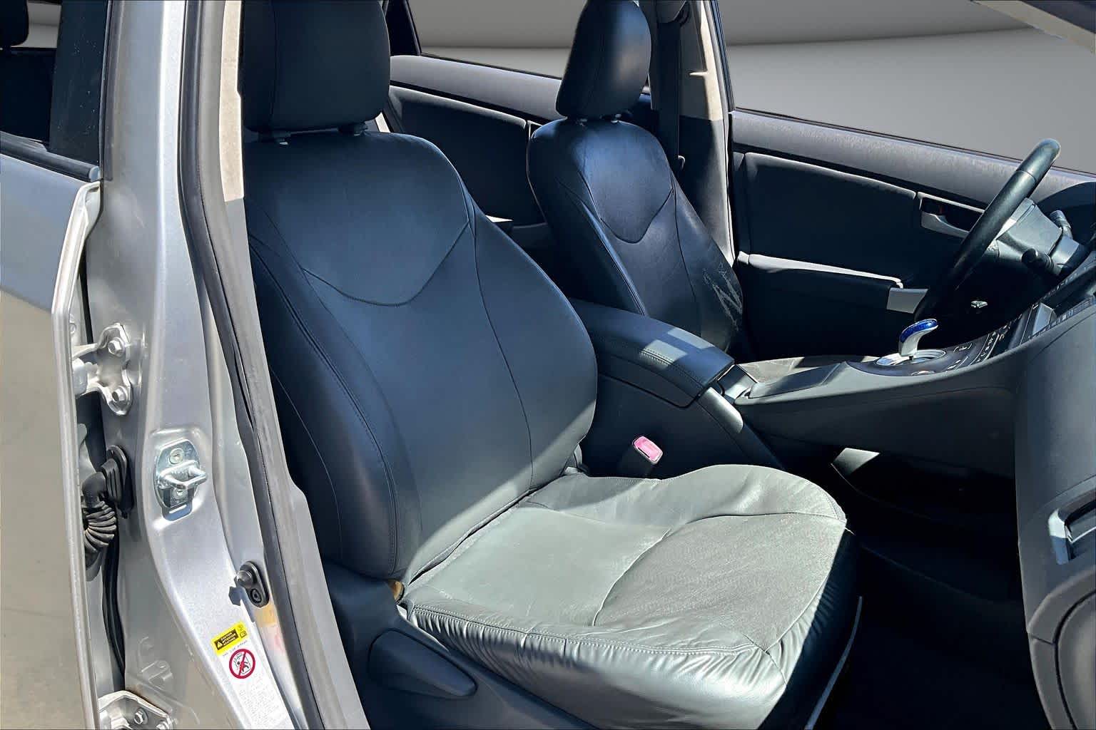 2010 Toyota Prius II
