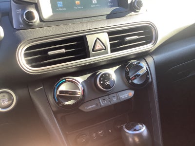 2020 Hyundai Kona SEL Plus