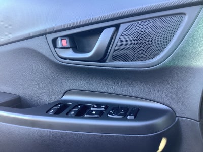2020 Hyundai Kona SEL Plus