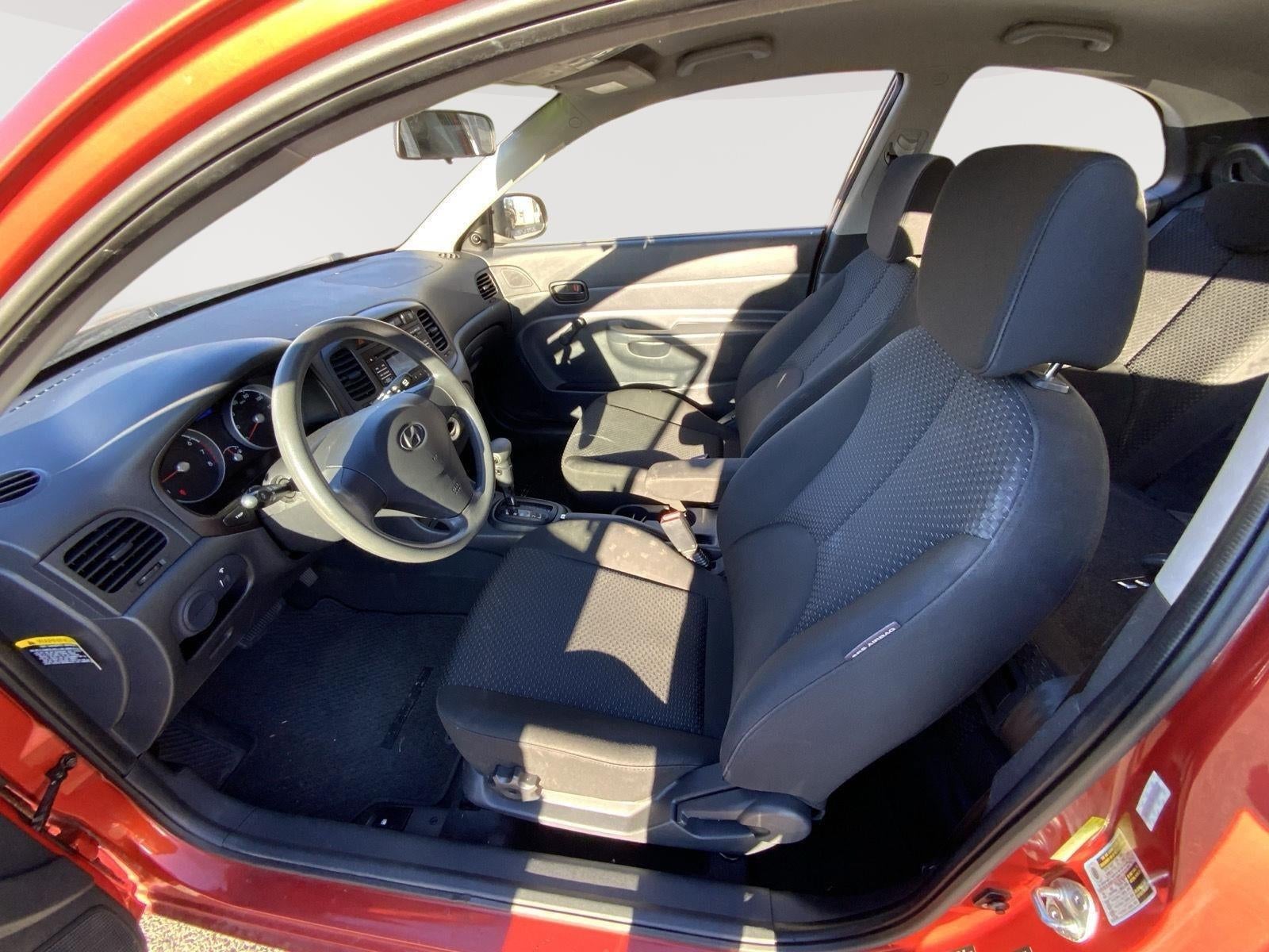 2011 Hyundai Accent GS