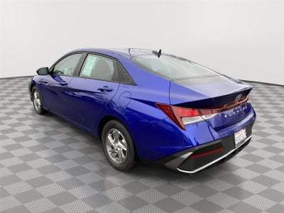 2025 Hyundai Elantra SE