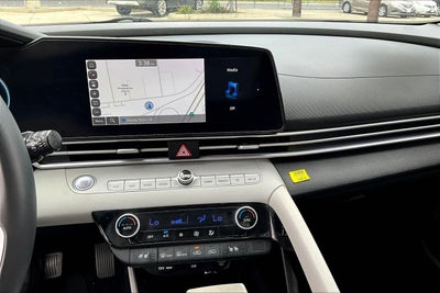 2023 Hyundai Elantra Hybrid Limited