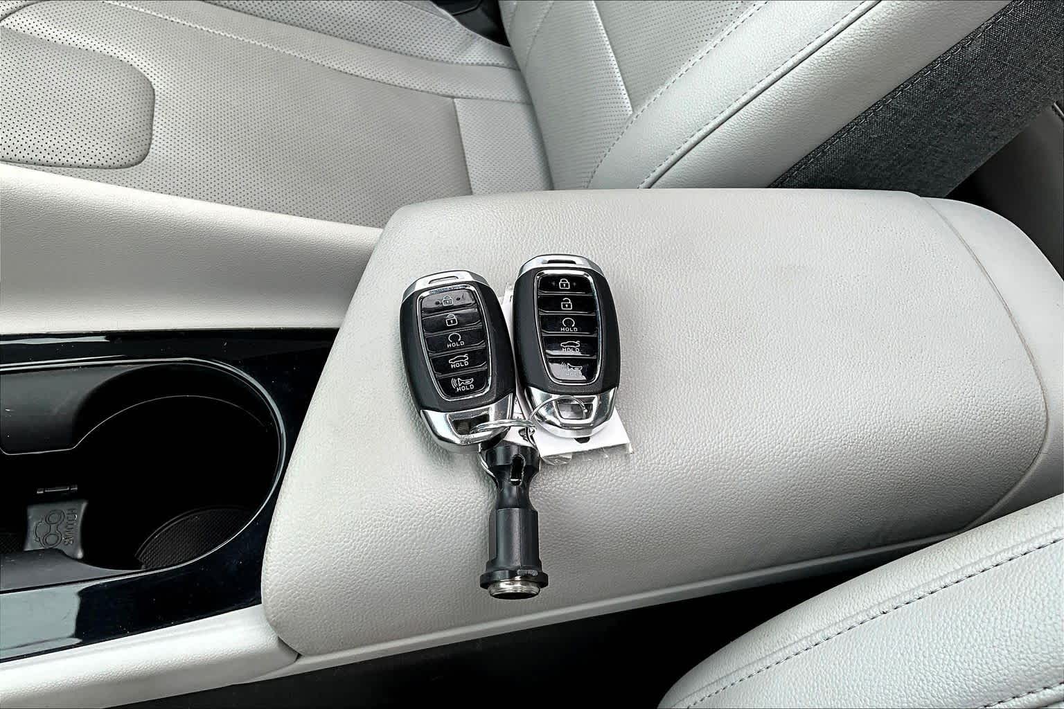 2023 Hyundai Elantra Hybrid Limited
