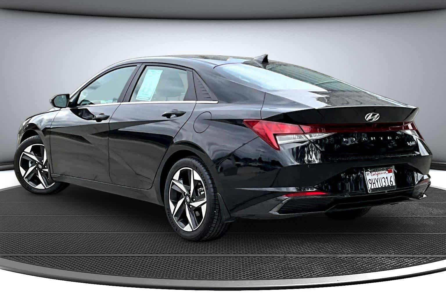 2023 Hyundai Elantra Hybrid Limited