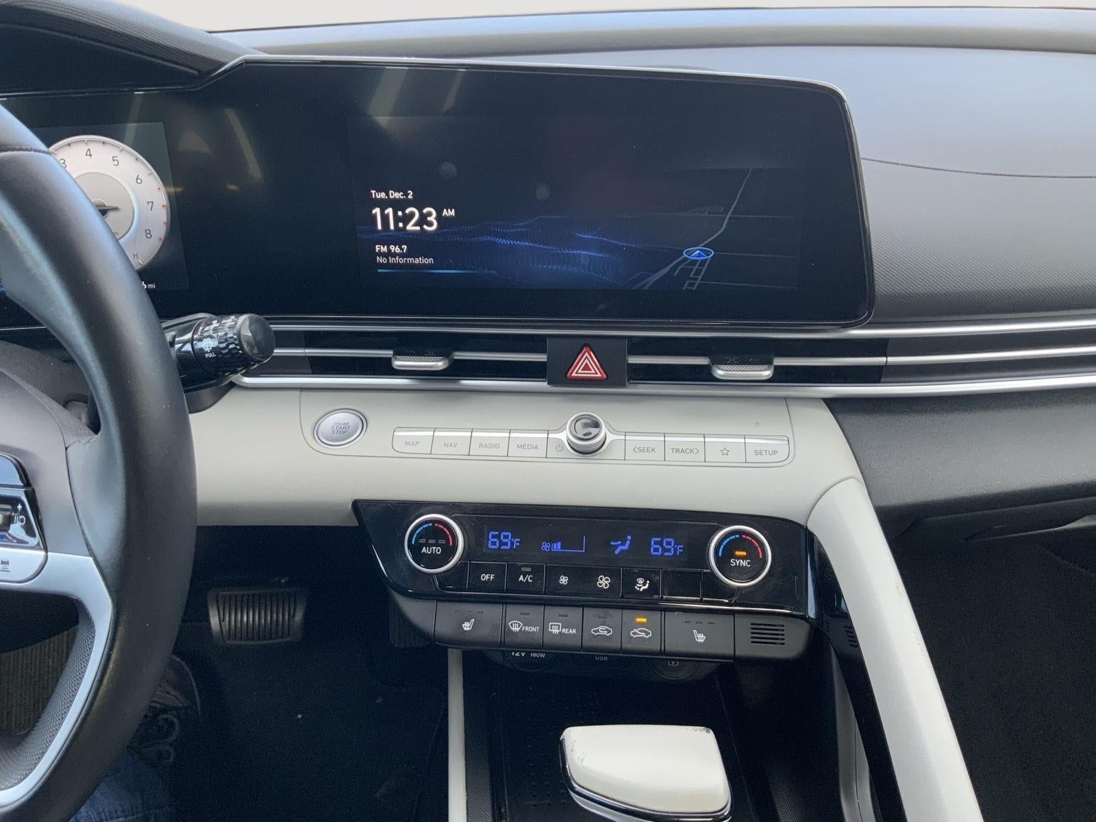 2023 Hyundai Elantra Limited