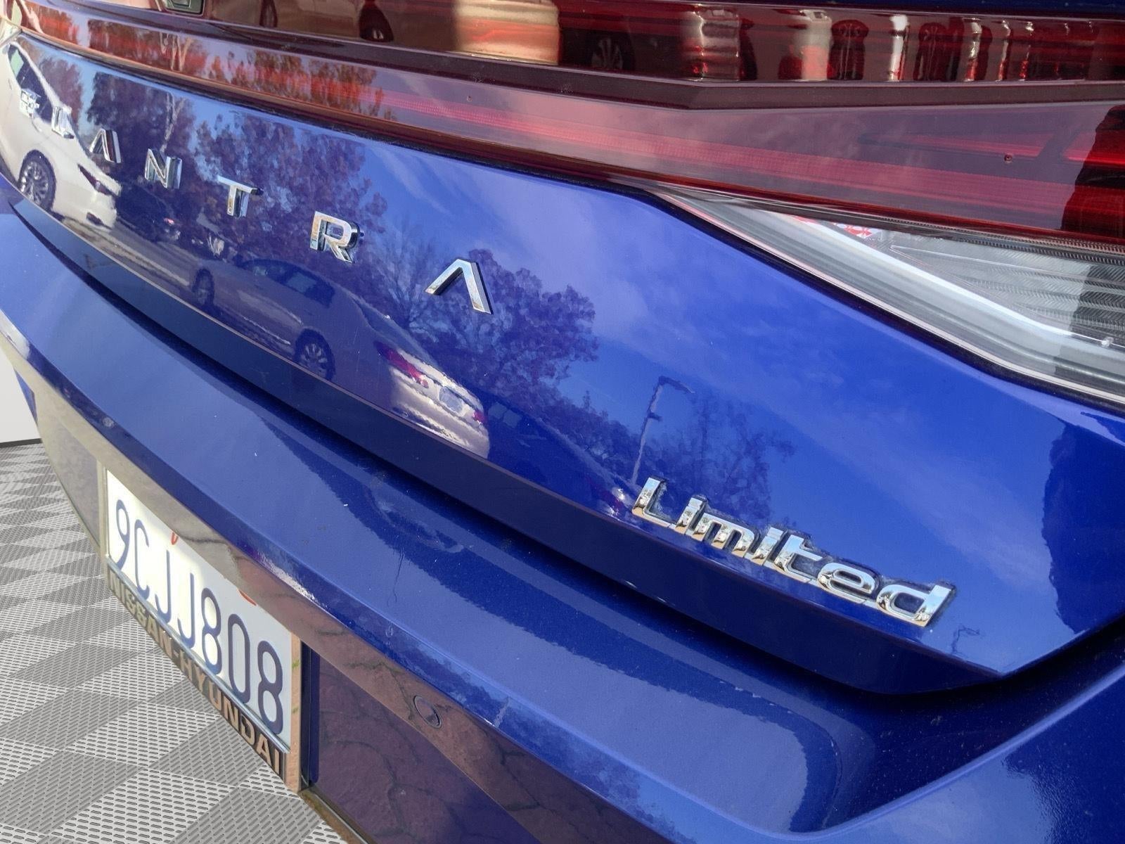 2023 Hyundai Elantra Limited