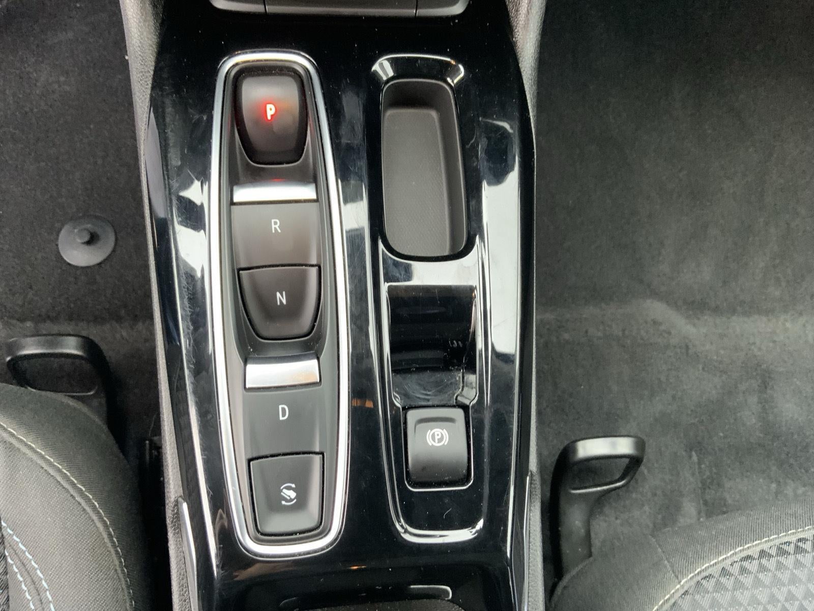 2022 Chevrolet Bolt EUV LT