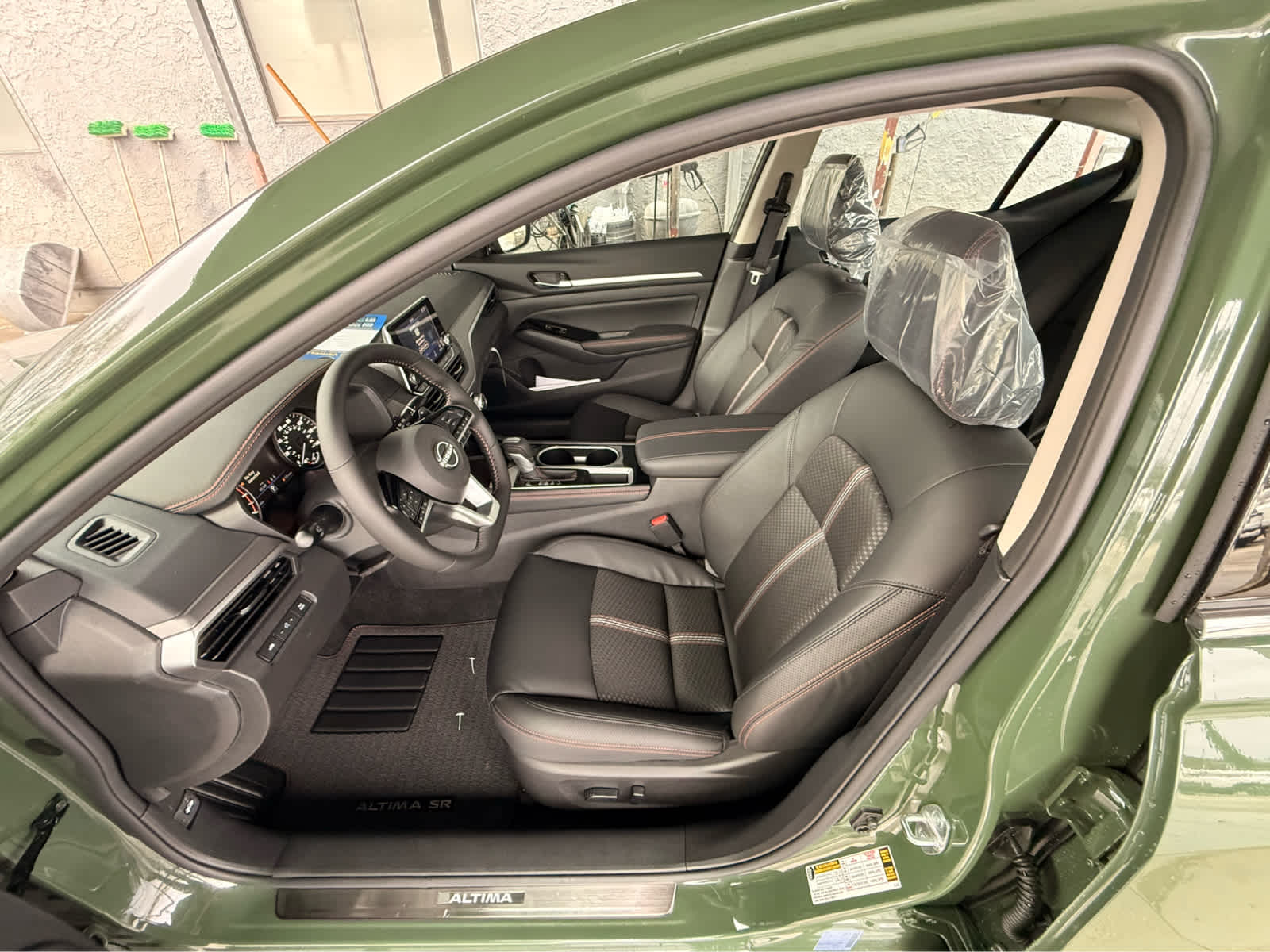 2025 Nissan Altima SR