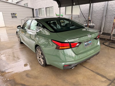 2025 Nissan Altima SR