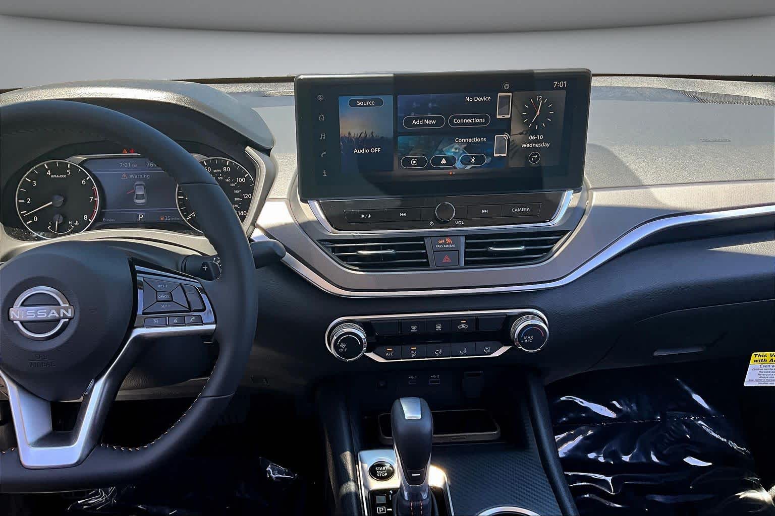 2026 Nissan Altima SR