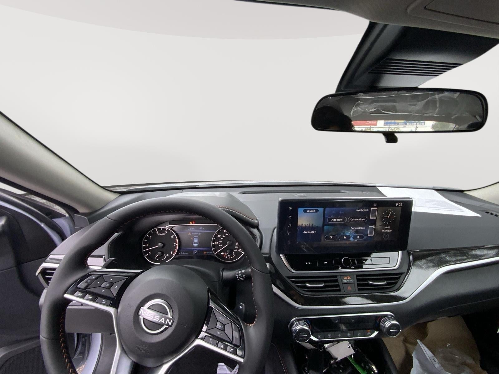 2025 Nissan Altima SR