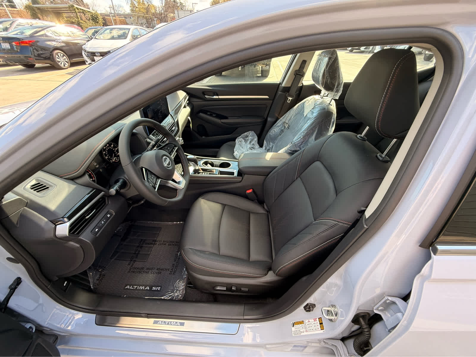 2025 Nissan Altima SR