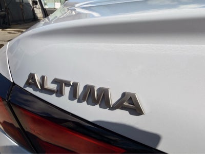 2025 Nissan Altima SR