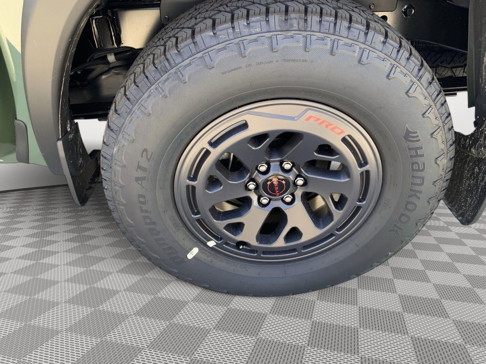 2025 Nissan Frontier Crew Cab PRO-X®