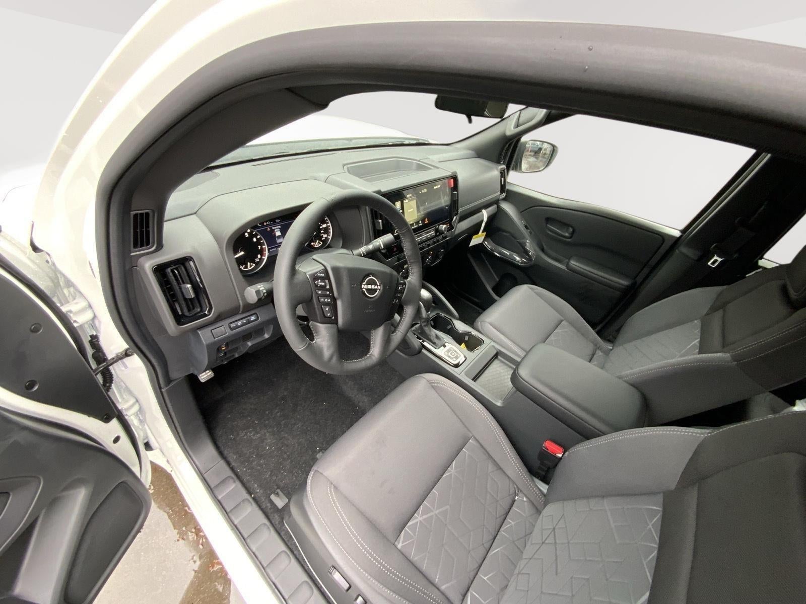 2026 Nissan Frontier Crew Cab SV