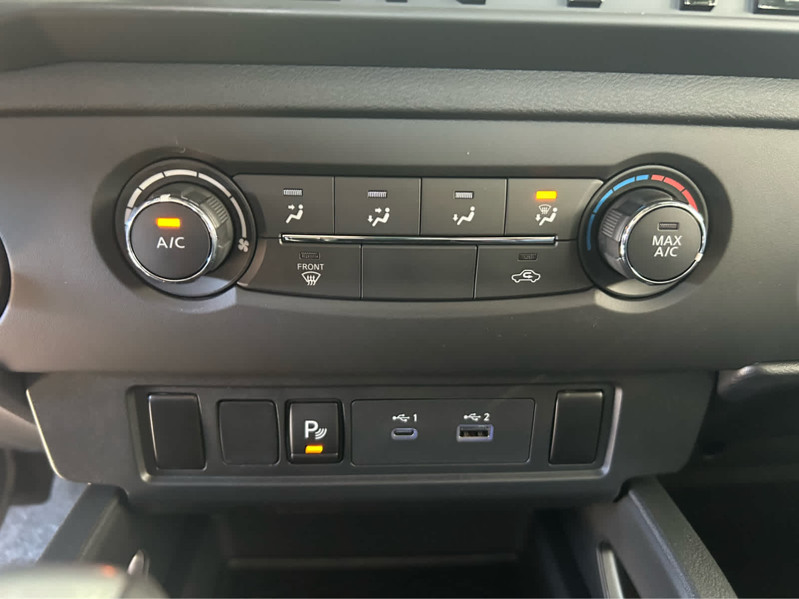 2026 Nissan Frontier Crew Cab SV