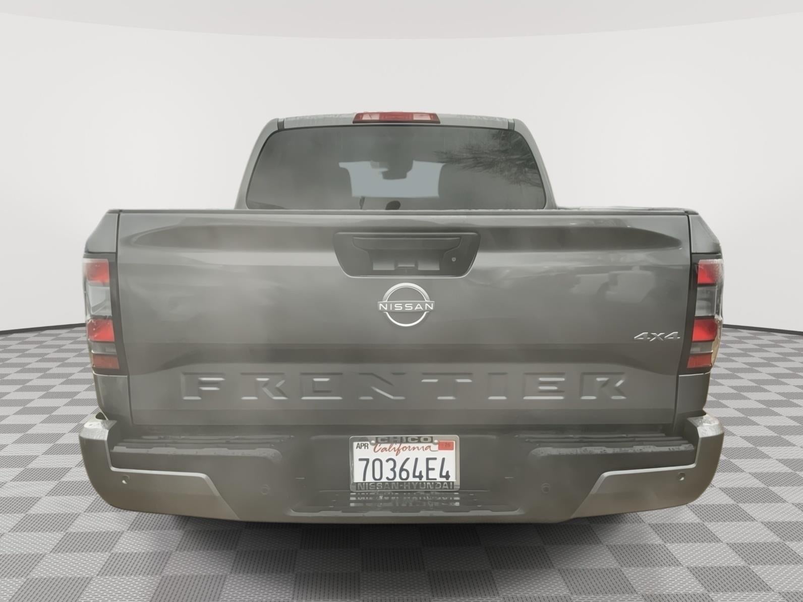 2025 Nissan Frontier SV