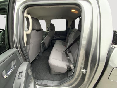 2025 Nissan Frontier Crew Cab SV