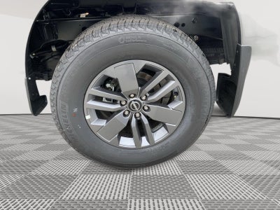 2025 Nissan Frontier Crew Cab SV
