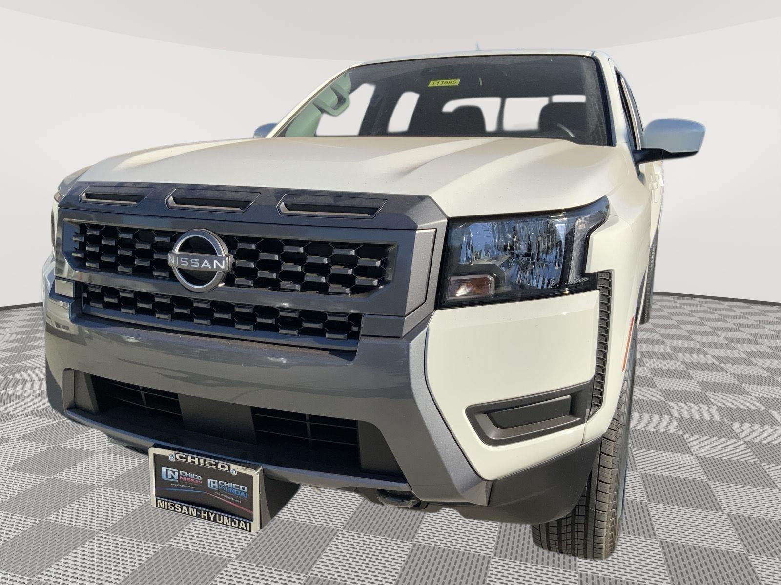 2025 Nissan Frontier Crew Cab SV
