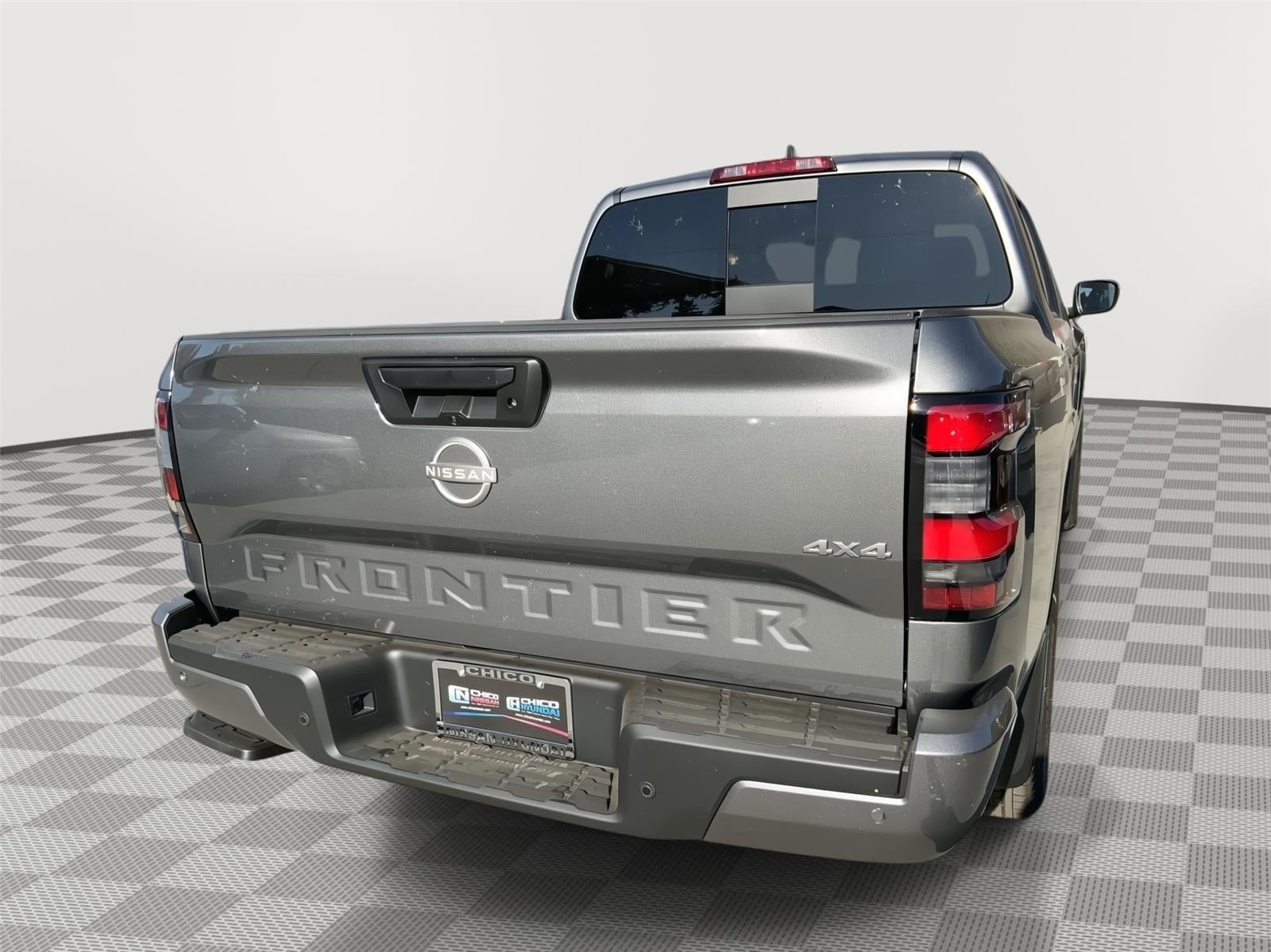 2025 Nissan Frontier Crew Cab SV