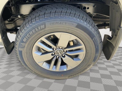 2025 Nissan Frontier Crew Cab SV