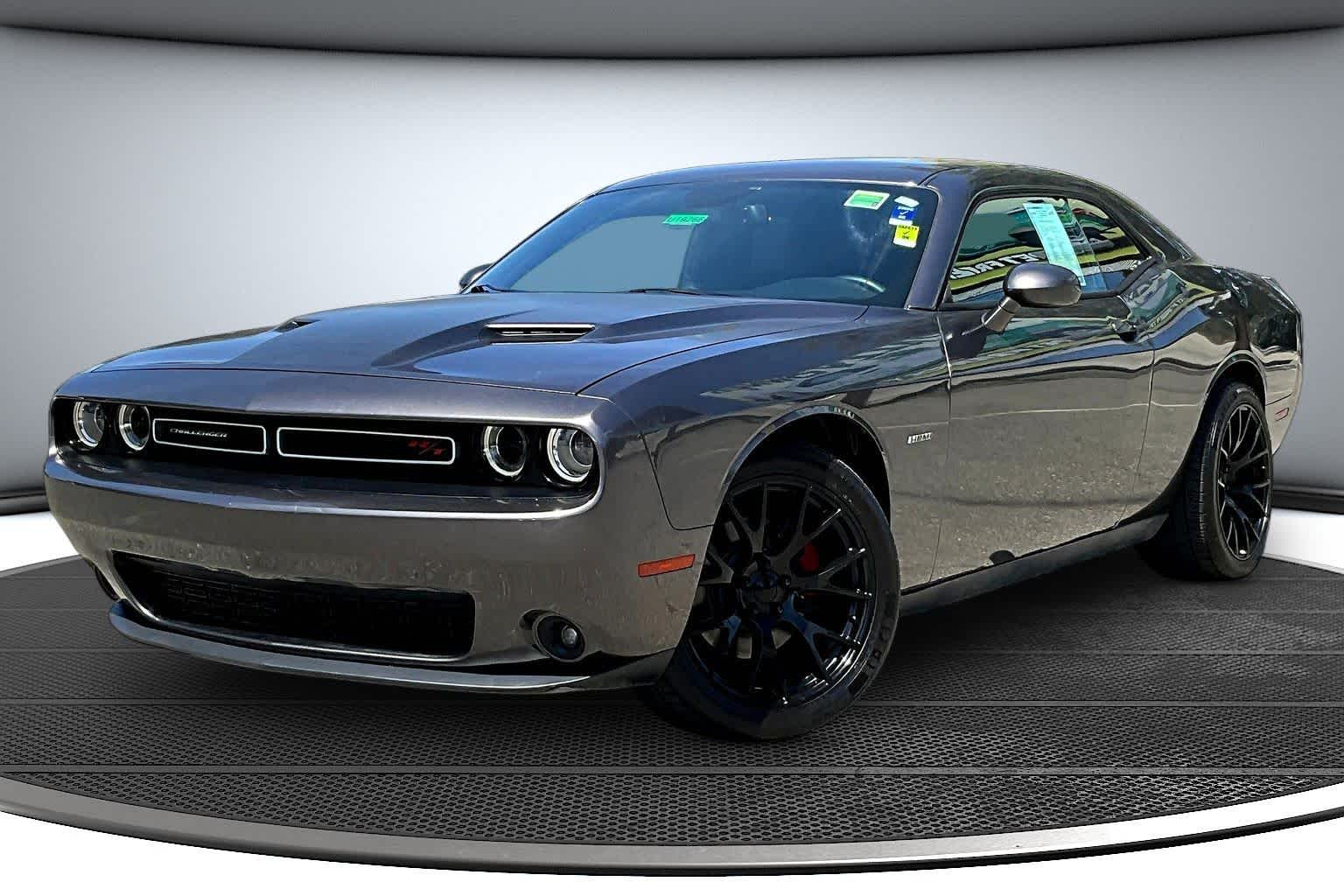 2015 Dodge Challenger R/T's photo