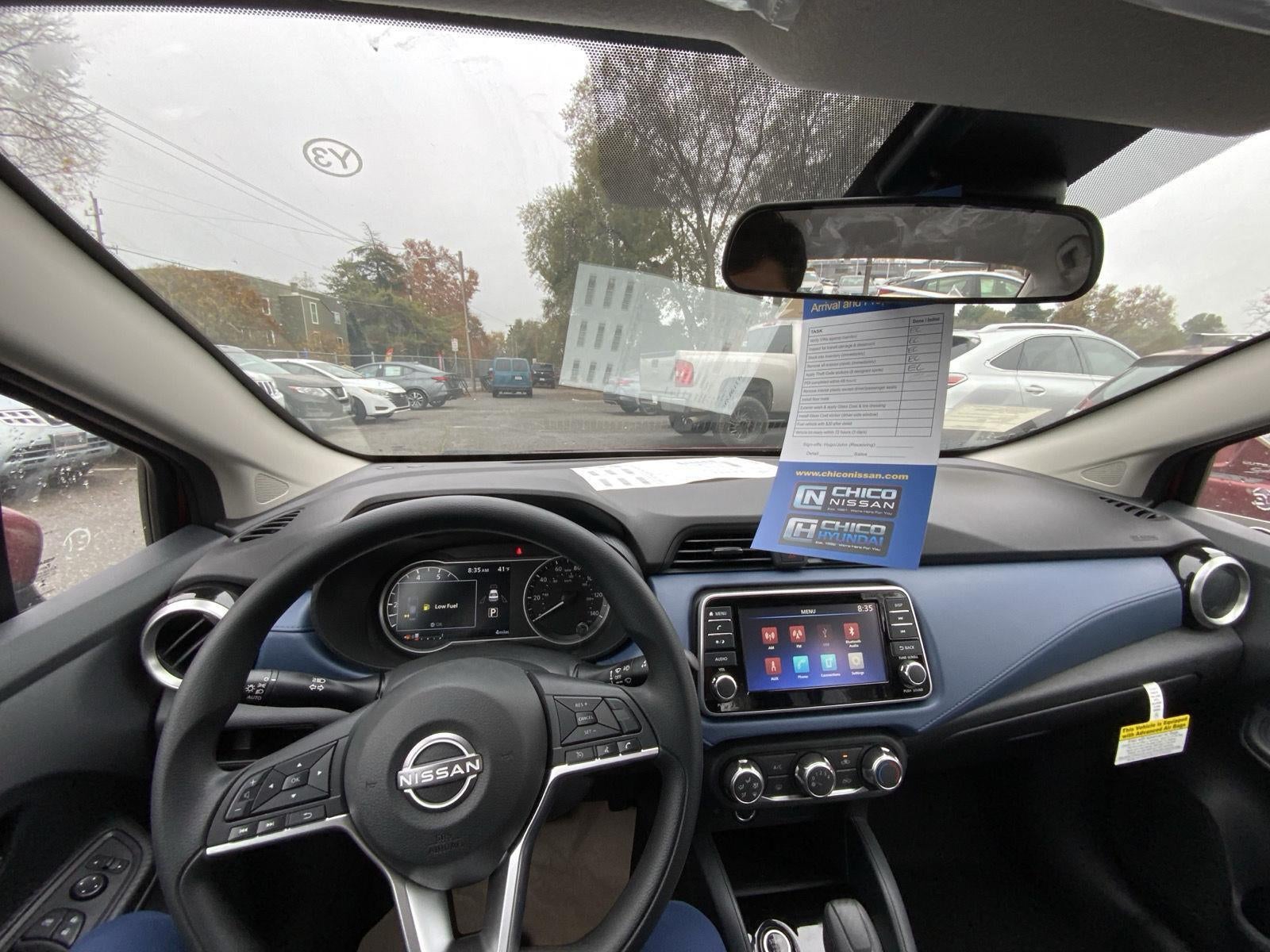 2025 Nissan Versa SV