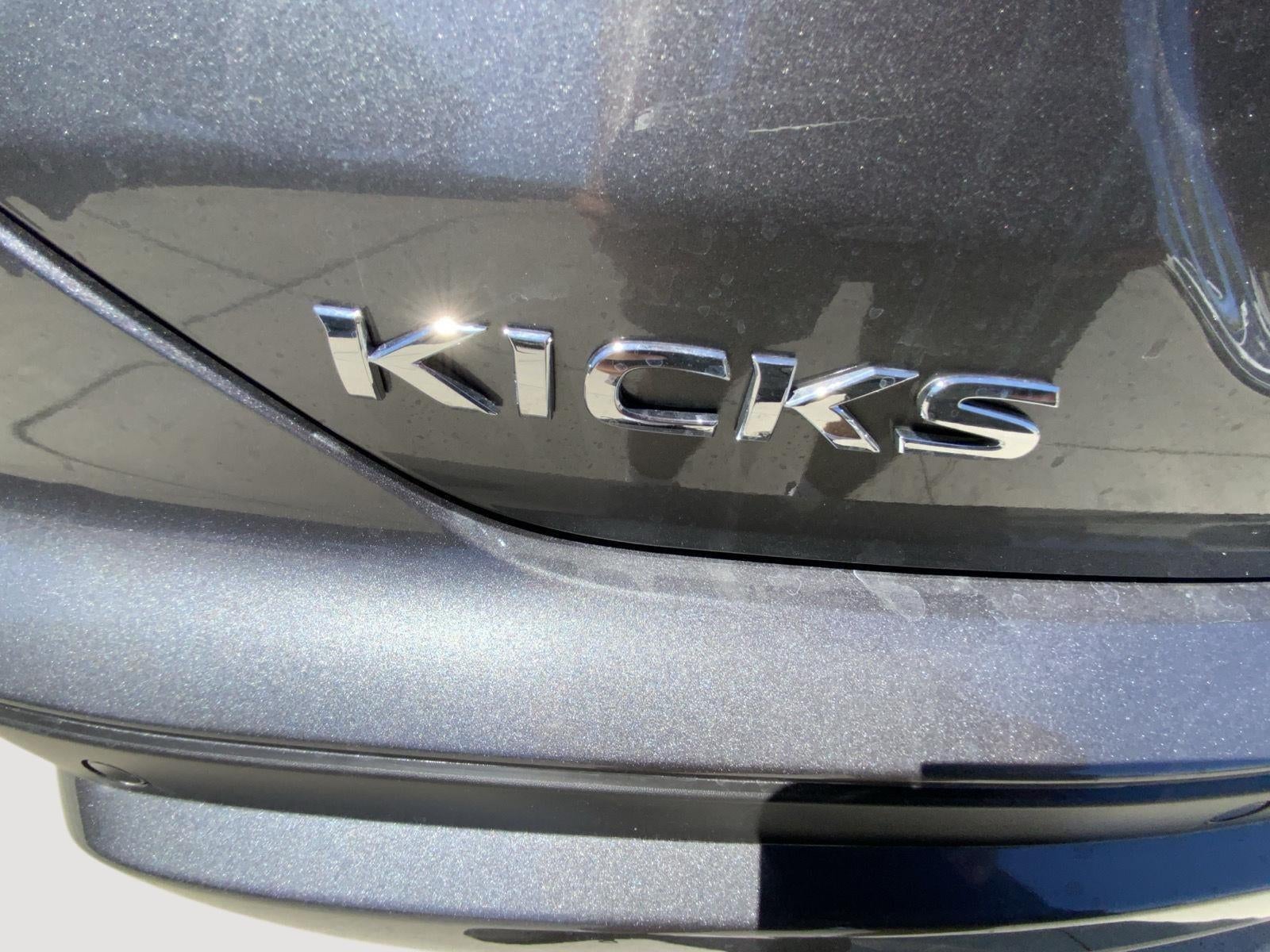2025 Nissan Kicks Play S