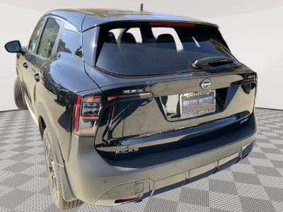 2025 Nissan Kicks SV