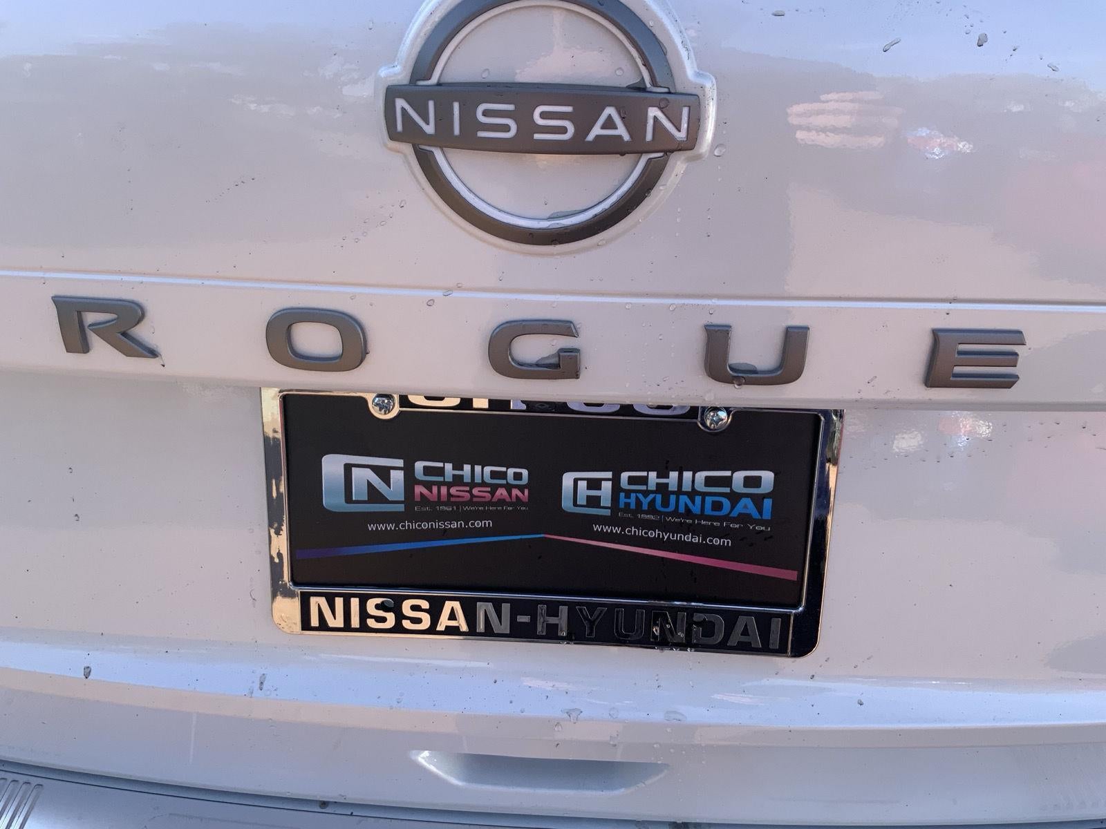 2026 Nissan Rogue SV