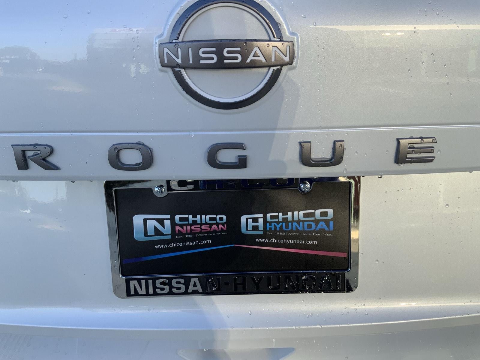 2026 Nissan Rogue SV