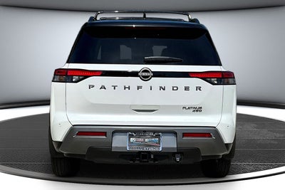 2026 Nissan Pathfinder Platinum
