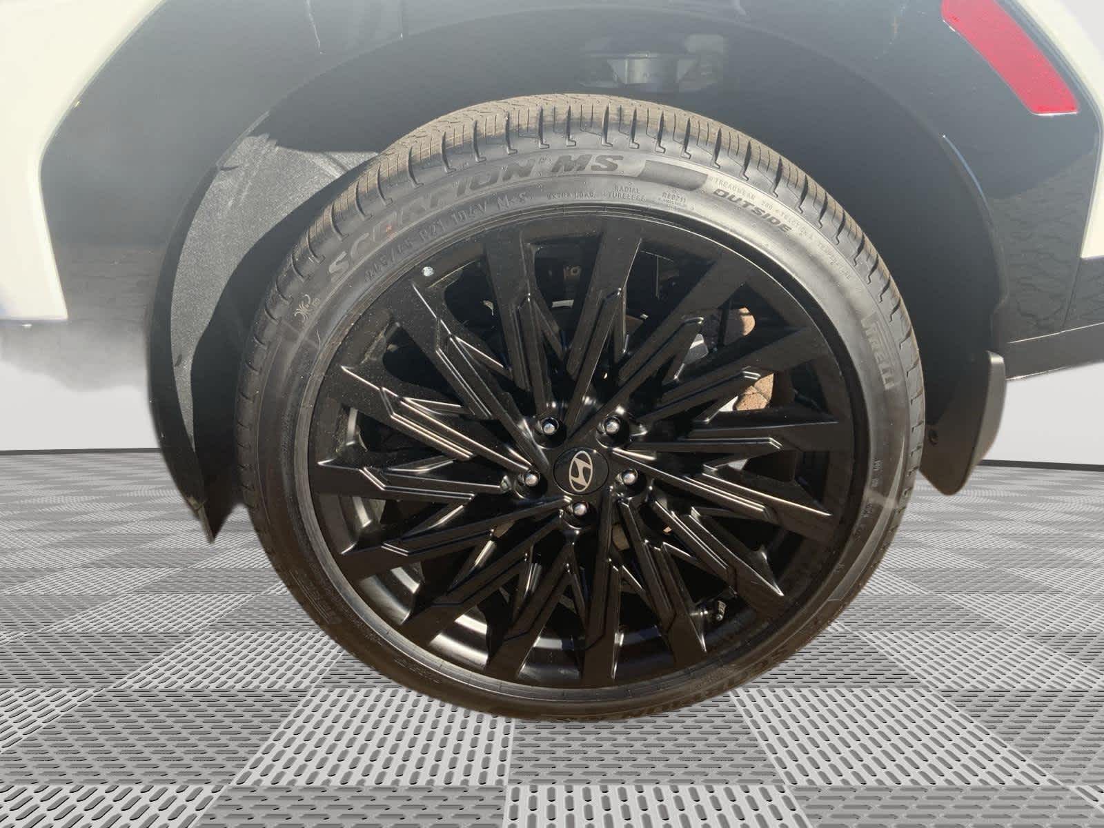 2025 Hyundai Santa Fe Calligraphy