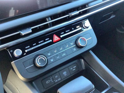 2026 Hyundai Santa Cruz SE