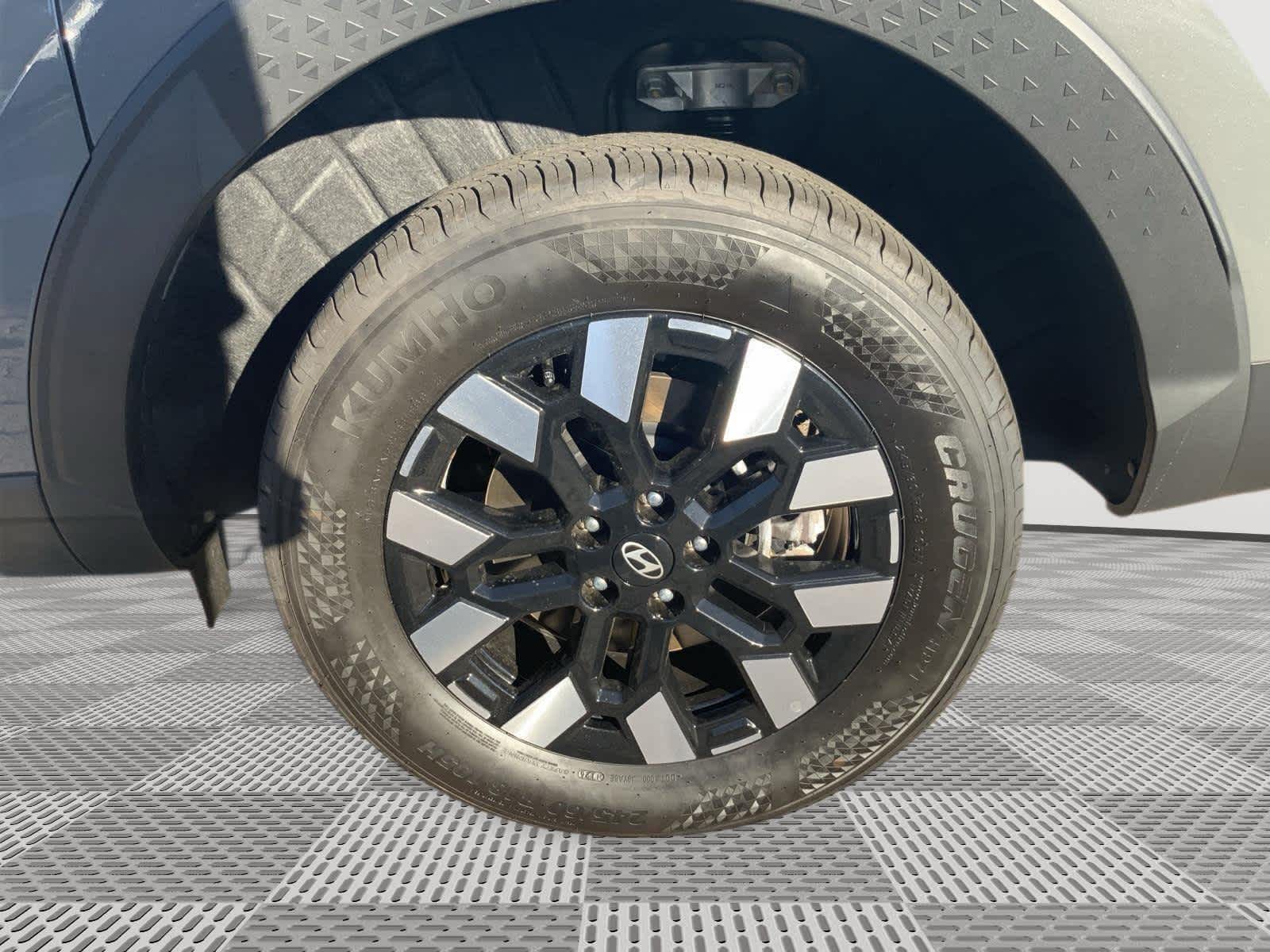 2026 Hyundai Santa Cruz SEL Activity